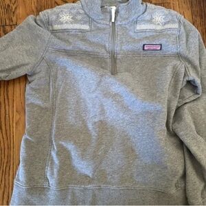 Vineyard Vines Gray Sweatshirt with White Accents